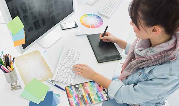 Tự học thiết kế đồ họa online nên bắt đầu từ đâu?